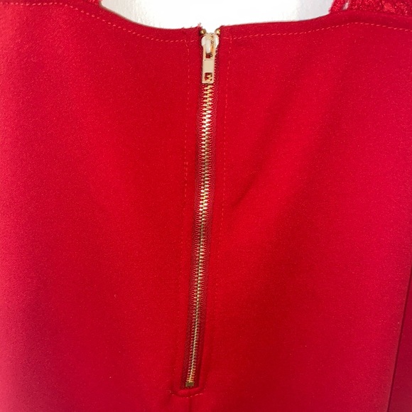 backless red lace long sleeve dress - Picture 8 of 10